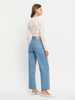 Kivari - VICTORIA LACE TOP (CREAM)
