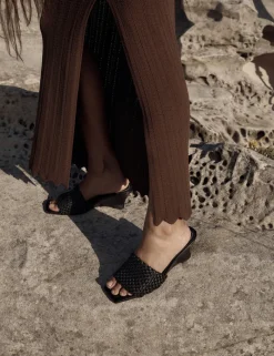 Women La Tribe - Braided Wedge Heel (Black)