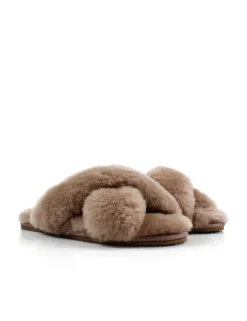 Women La Tribe - Cross Over Sheepy Slipper (Cinnamon)