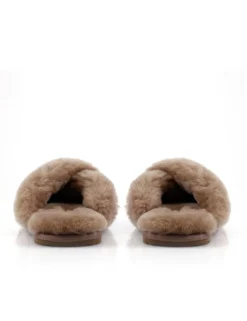 Women La Tribe - Cross Over Sheepy Slipper (Cinnamon)