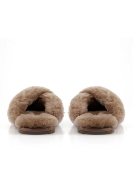 Women La Tribe - Cross Over Sheepy Slipper (Cinnamon)