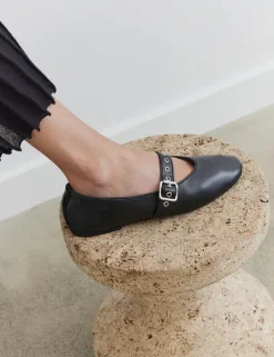 Women La Tribe - EILWEN BALLET FLAT (BLACK / SILVER)