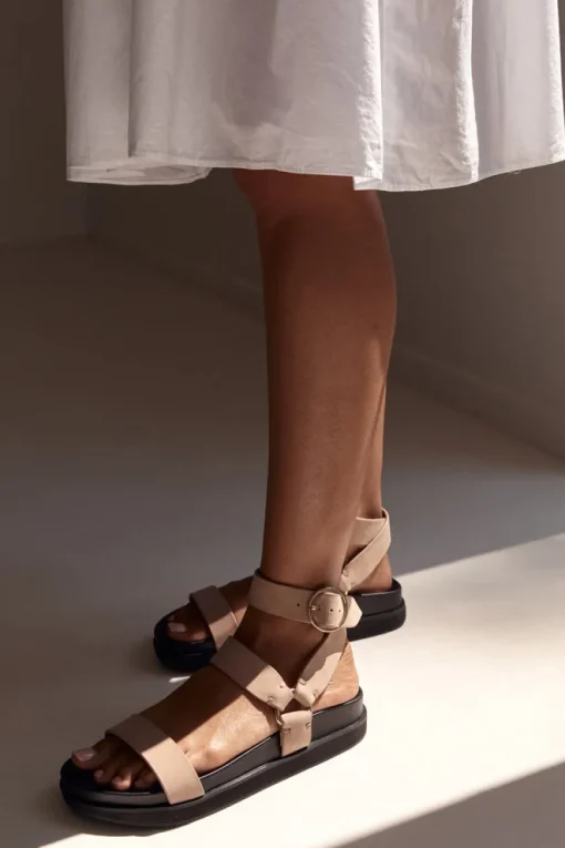 Women La Tribe - Platform Sandal (Taupe)