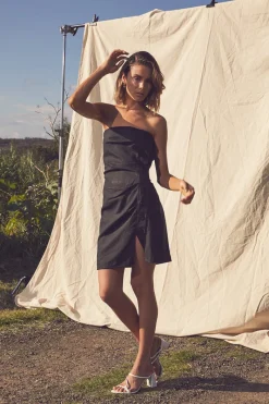 Lune Resort - Tiari Strapless Dress (Black)