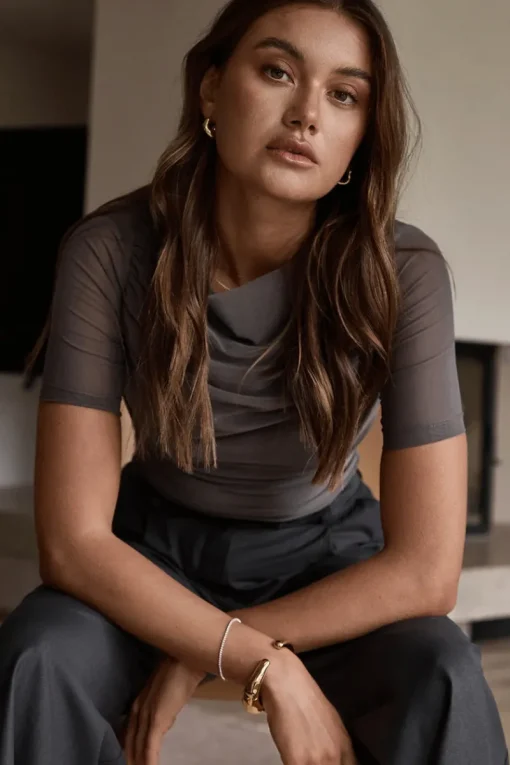 RAEF The Label - EMERY SHORT SLEEVE MESH TOP (CHARCOAL)