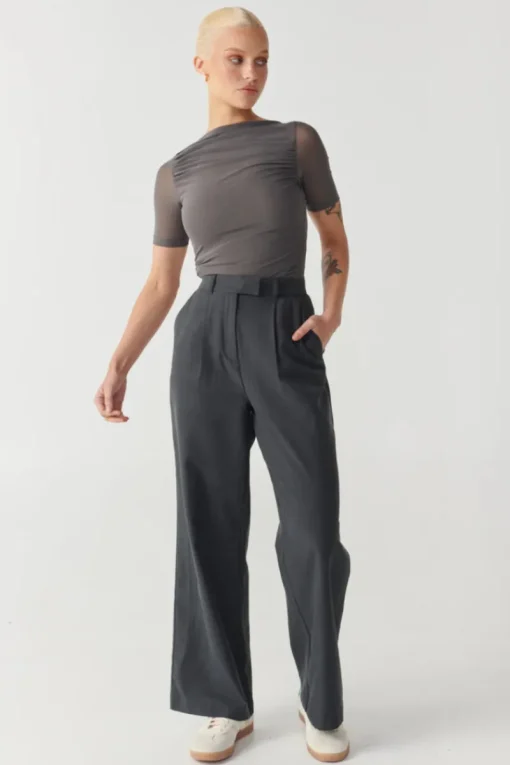 RAEF The Label - EMERY SHORT SLEEVE MESH TOP (CHARCOAL)