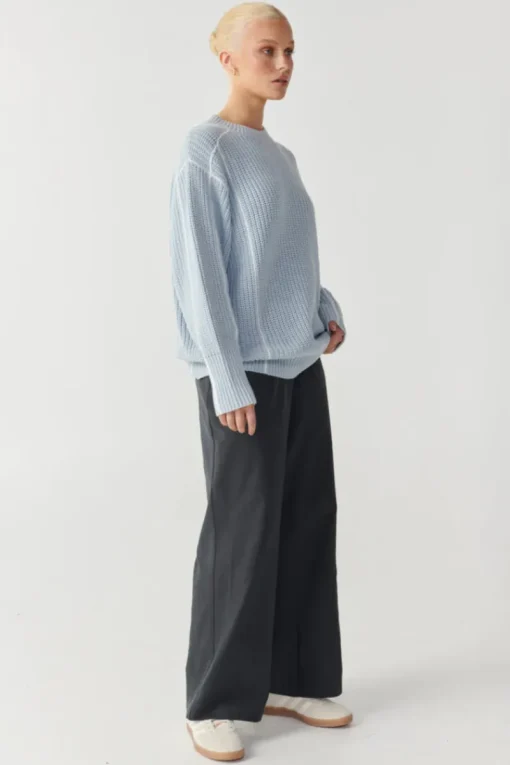 RAEF The Label - MYLAH OVERSIZED CREW KNIT (SKY)