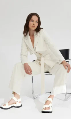 Significant Other - Lilah Blazer (Cream)
