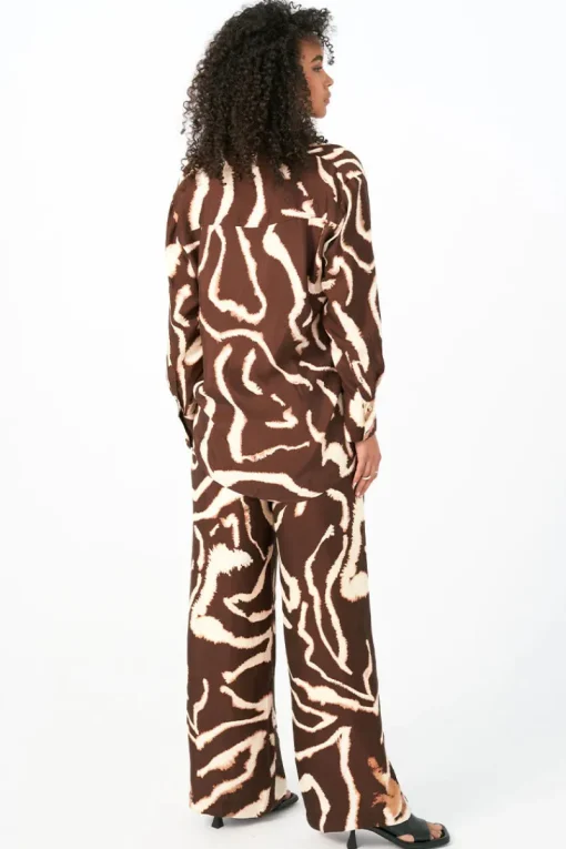 Women Sovere Studio SOVERE / STUDIO - TIDAL LONG SLEEVE SHIRT (BITTER CHOCOLATE)