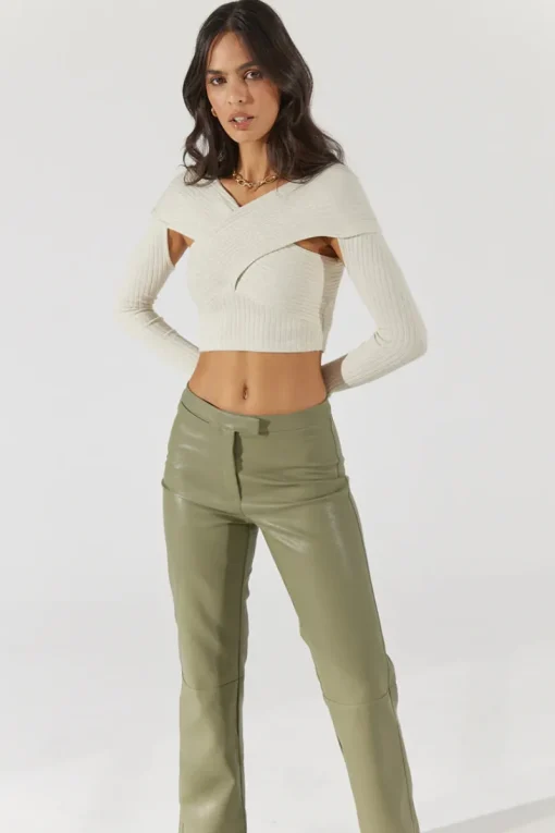 Sovere Studio SOVERE / STUDIO - Emote Crop (Almond) FINAL SALE