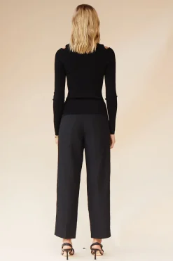 Suboo - Dylan Long Sleeve Scoop Cut Out Top (Black)