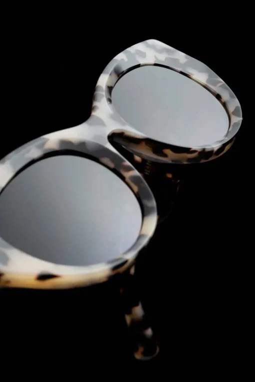 Women Vieux Eyewear - La Cite (Oreo)